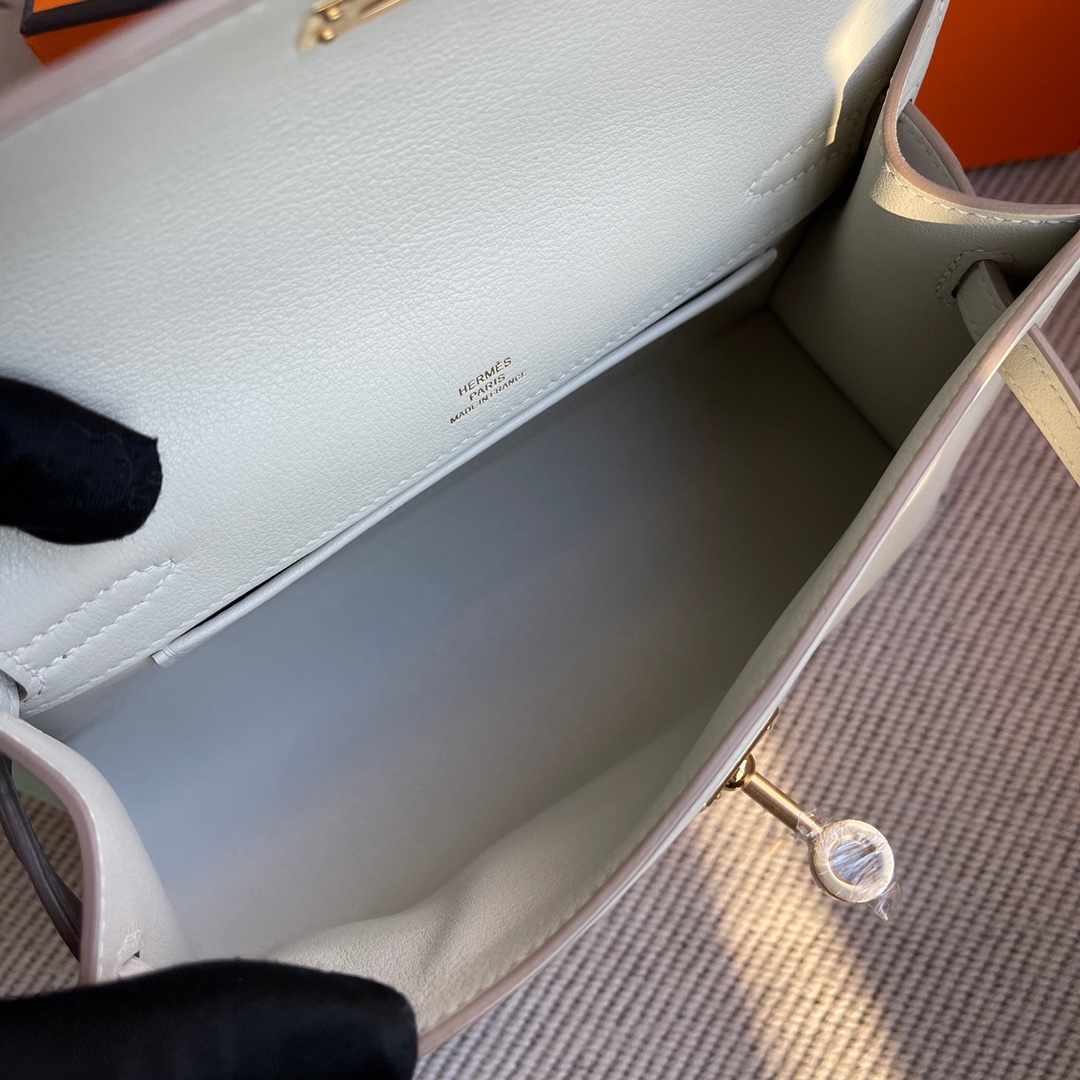 에르메스 미니 켈리백22 그리스펄 금장 스위프트